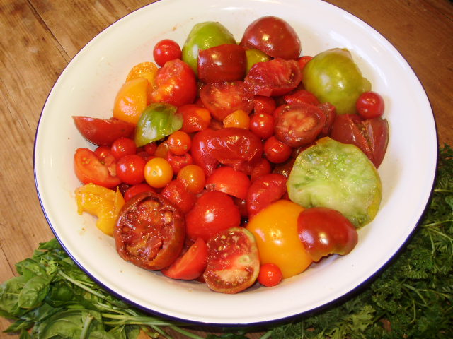 3. Tomatoes prepared for sauce, any bruised, bad or stalky bits removed - but not skins!