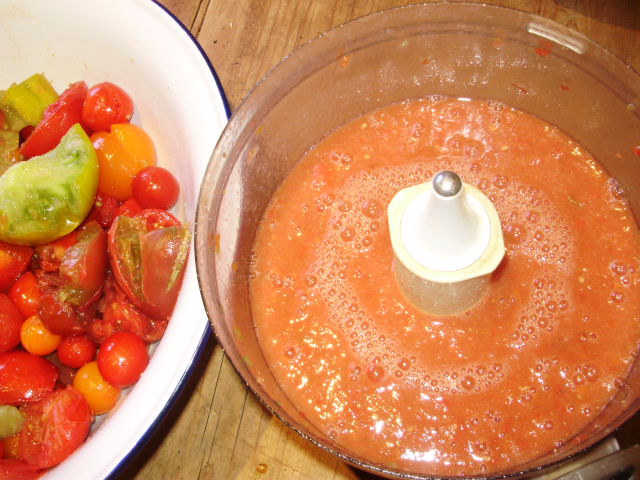 4. Blitz prepared tomatoes as finely as posssible in food processor