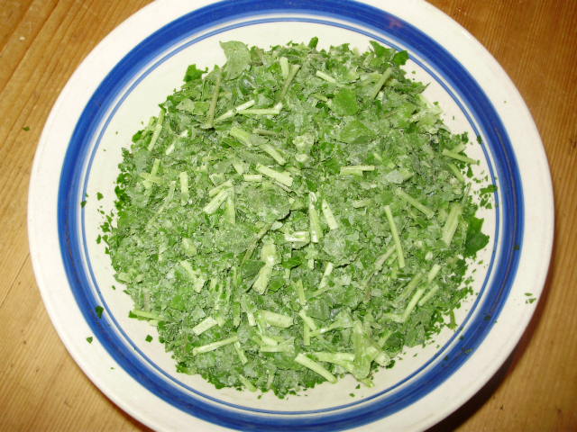 For champ 3. Add some fresh or frozen chopped watercress to onion mixture then stir all into creamy mashed potato